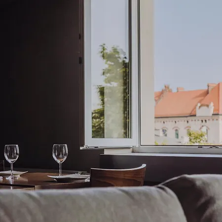 Saw! - Studencka Appartement *